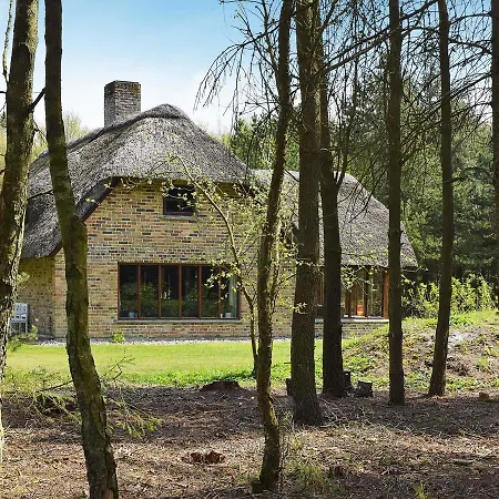 Three-bedroom Holiday In Blavand 36 Øhuse
