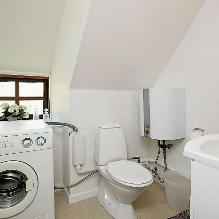 Casa vacanze Three-bedroom Holiday In Blavand 36 *