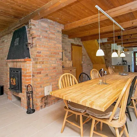 Three-bedroom Holiday In Blavand 36