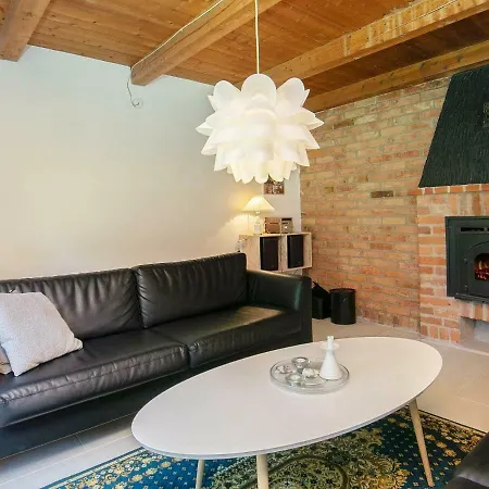 Three-bedroom Holiday In Blavand 36 Øhuse
